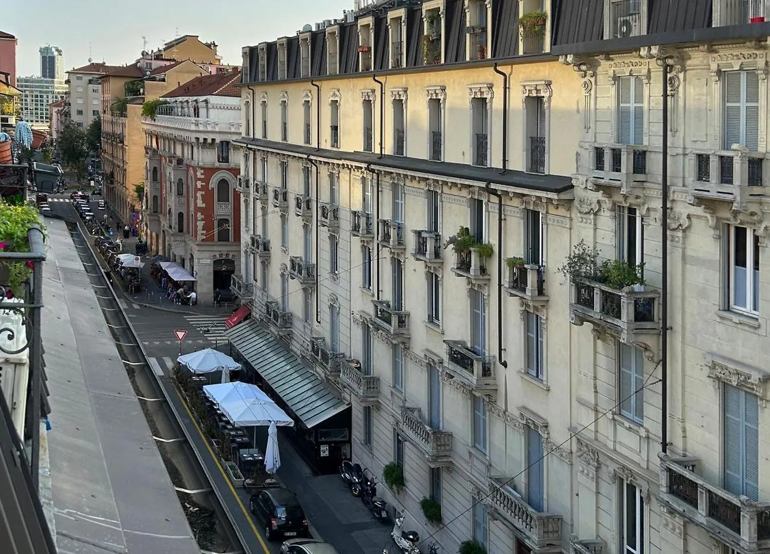 Easy Isola, For An Easy Stay Milan Apartment