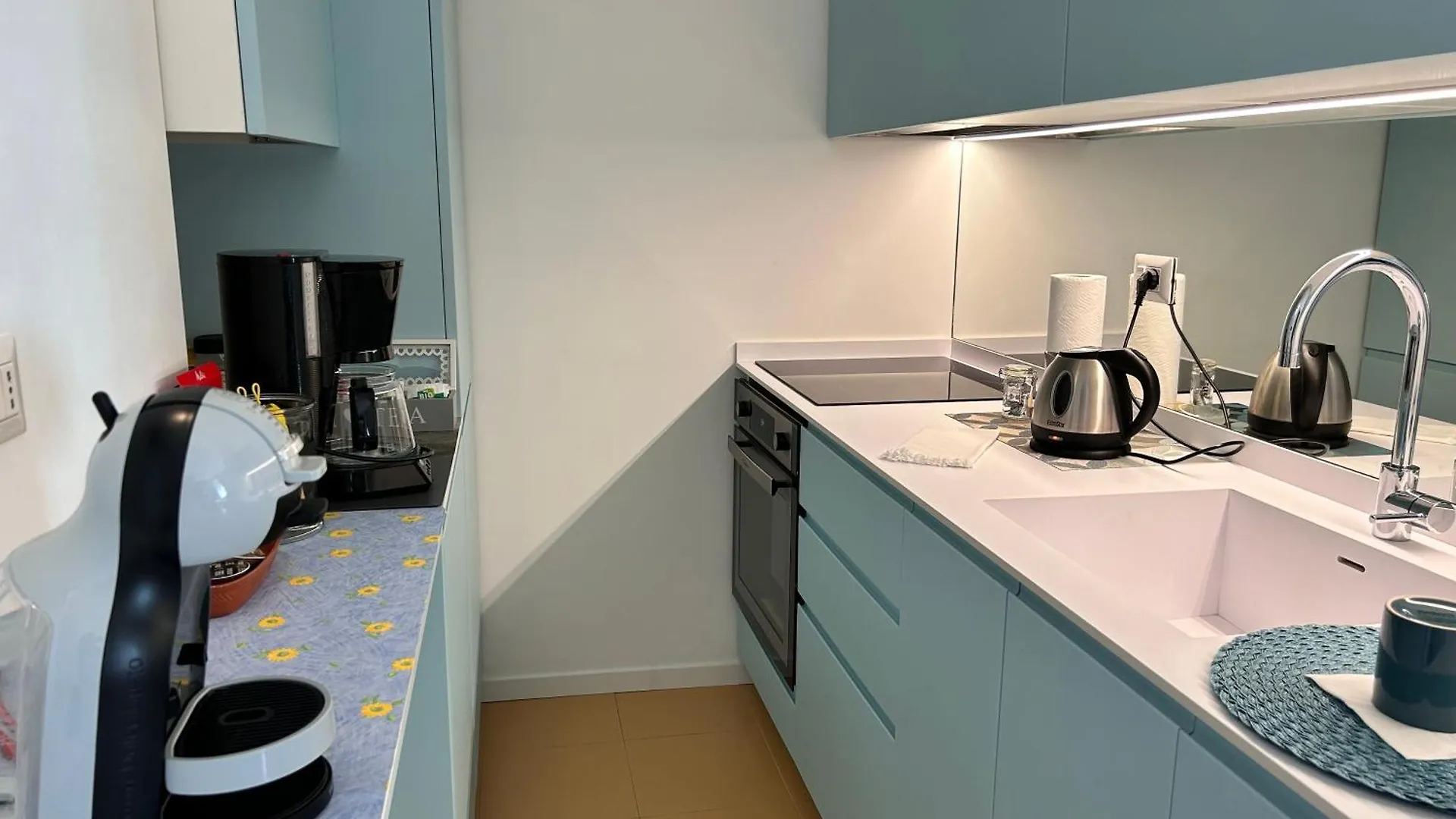 Easy Isola, For An Easy Stay Milan Apartment