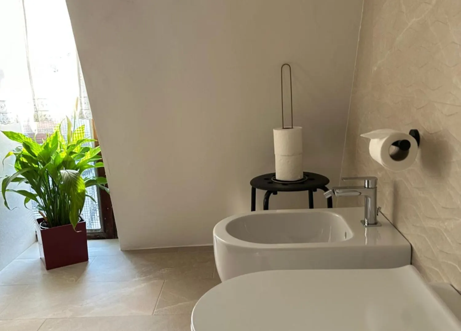 Easy Isola, For An Easy Stay Milan Apartment